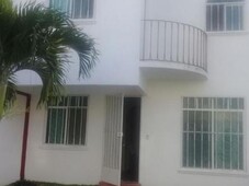 3 cuartos, 96 m casa en venta en villas del paraiso mx17-dr9771