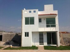 4 cuartos, 120 m casa en venta en tlayacapan mx19-gs4977