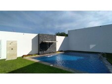 4 cuartos, 240 m estrena moderna casa con roof garden al sur de cuernavaca