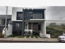 4 cuartos, 350 m casa en venta en zibata mx19-gt1346