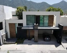 4 cuartos, 450 m casa en venta en equinoccio privadas santiago nuevo leon