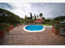 4 cuartos, 500 m casa en venta en el lago de tequesquitengo mx19-fw7348