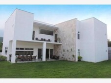 4 cuartos, 550 m casa en venta en condado de asturias mx19-gc6983