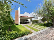 Casas en venta - 800m2 - 3 recámaras - El Campanario - $13,400,000