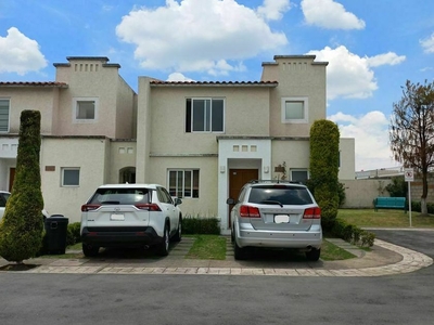 Casa en condominio en renta Residencial El Castaño Ii, Lázaro Cárdenas, Metepec, Estado De México, México