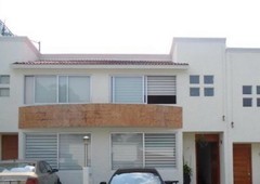 casa en venta en ejidos de san pedro mártir de remate 1,590,000 pesos