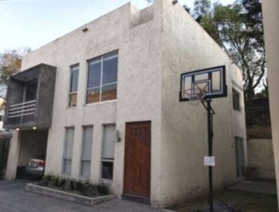 Adorable casa en venta al sur de la Ciudad