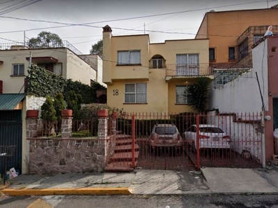 BONITA CASA DE REMATE BANCARIO EN SANTA CRUZ DEL MONTE, NAUCALPAN