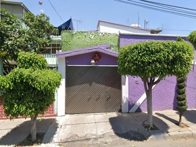 CASA EN CDMX CON 60% DE DESCUENTO ¡PRECIO DE REMATE!