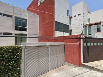 Casa en REMATE en la colonia Héroes de Padierna, Ciudad de México