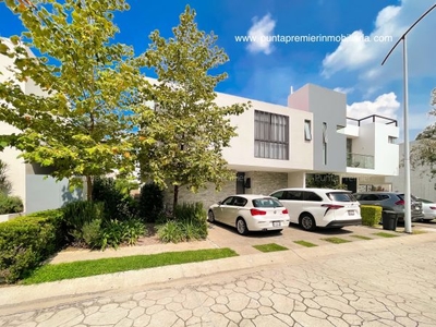 CASA EN RENTA AMUEBLADA DE LUJO RINCONADA DEL BOSQUE ZAPOPAN