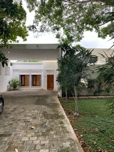 Casa en renta de 4 recámara en el Club de golf La Ceiba, Mérida Yucatán