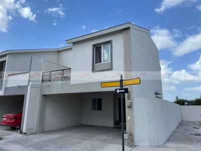 Casa En Renta En Almería, Apodaca, Nuevo León