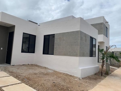 Casa en Renta en Merida Yucatan en Palmas Living Oriente