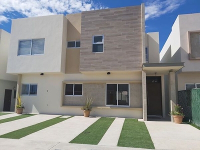 CASA EN VALPARAISO RESIDENCIAL SANTA FE TIJUANA