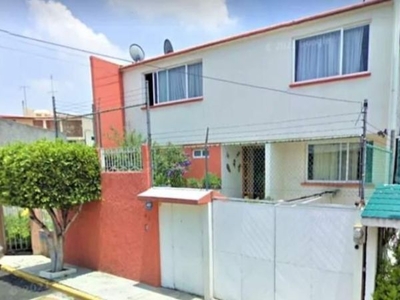 Casa en venta 4 recamaras Hermosillo Coyoacán CDMX IG