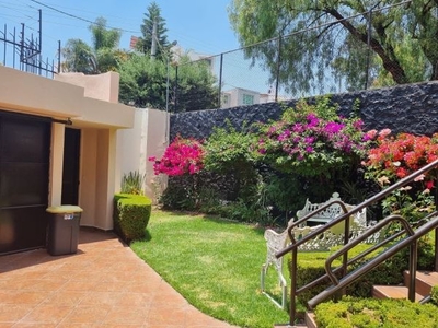 Casa en venta en Colinas del Bosque