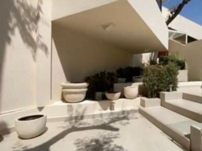 Casa en Venta en Hermosa Zona de San Pedro Garza García