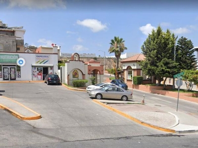 Casa en venta en Jardines de La Misión, Tijuana, Baja California.