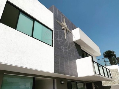 Casa en Venta en Naucalpan. Sexta Sección Lomas Verdes.