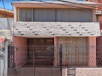 Casa en venta en Lomas de las Fuentes, Naucalpan de Juárez EMT