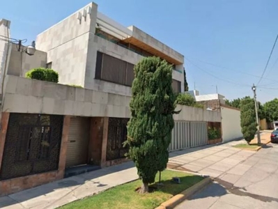 Casa en venta en Mariano Azuela, CD Satélite, Naucalpan de Juárez, EMT