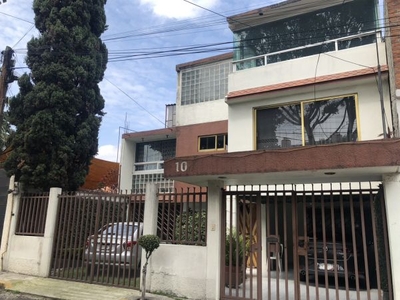Casa en venta en San Lorenzo Huipulco, Tlalpan, CDMX