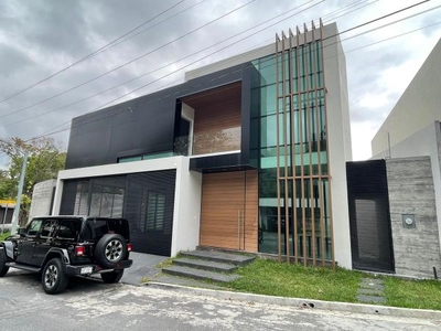 CASA EN VENTA EN ZONA VALLE DE SAN ANGEL, SPGG