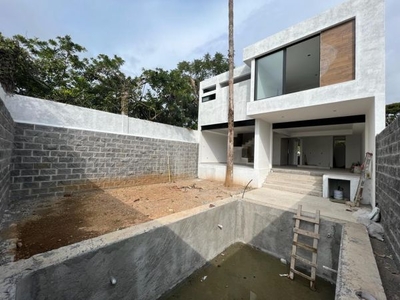 Casa Nueva Moderna en Venta en Rancho Cortes Cuernavaca