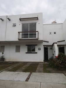 CASA RECIEN REMODELADA, EN SONTERRA