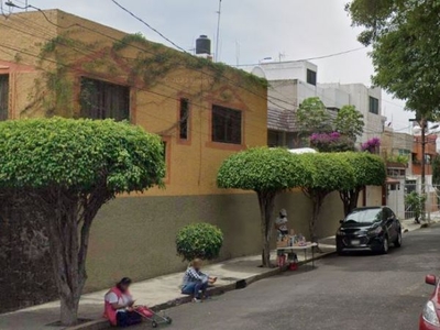 Casa tipo tradicional en Coyoacán REMATE BANCARIO