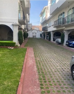 Casa Venta Condominio Santa Cruz del Monte con portero