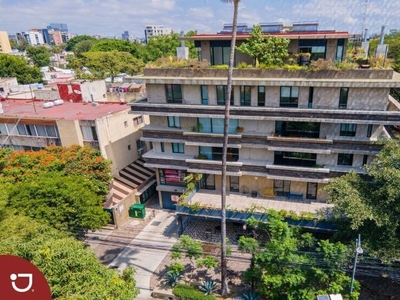 Departamento en venta Guadalajara, Colonia Americana; 2 niveles y roof garden