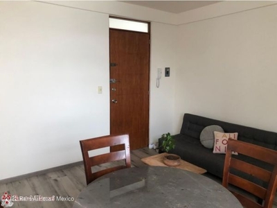 Departamento en Renta en Calle Lago de Pátzcuaro,Anahuac.RU 23-1412