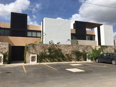 DEPARTAMENTO EN RENTA SIN AMUEBLAR EN LEVANA, SODZIL NORTE