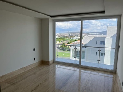 DEPARTAMENTO EN VENTA EN EL CAMPANARIO QUERETARO