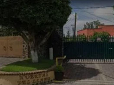Doomos. Casa Venta 4 Habitaciones 4 Baños de Remate en Huertas del Llano Jiutepec Morelos