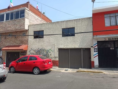 Excelente Casa con Departamento en Iztapalapa