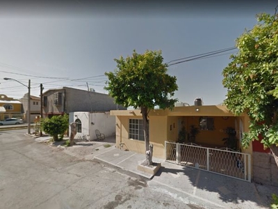Excelente Casa en Progreso #00, Torreón Residencial, Coahuila