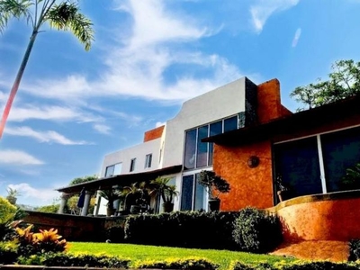 Hermosa residencia con inigualable vista panoramica, En Rancho Tetela Cuernavaca