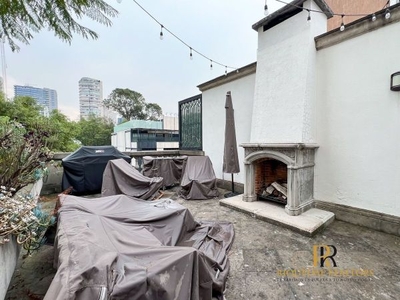 HERMOSO PENTHOUSE CON ROOF GARDEN PRIVADO