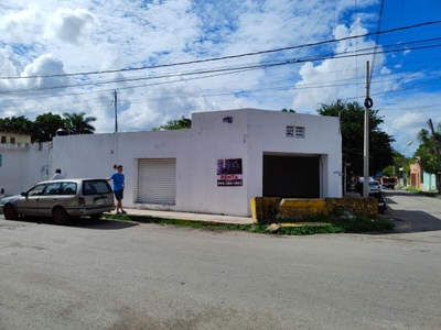 LOCAL COMERCIAL EN ESQUINA DEL CENTRO DE MÉRIDA, YUCATÁN