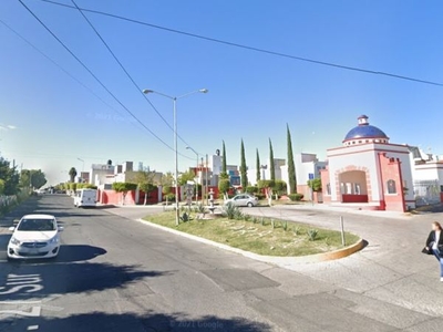 MP-CASA VENTA RECUPERACION BANCARIA CALLE 129 PONIENTE NoHacienda Santa Clara	.