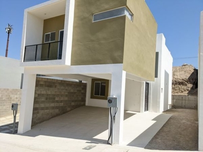 PRE-VENTA DE CASA SANTA FE, ESPACIOS AMPLIOS, PRIVADA CON ACCESO CONTROLADO