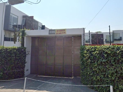 Remate Bancario Casa en Corregidora, Col. Miguel Hidalgo, Tlalpan