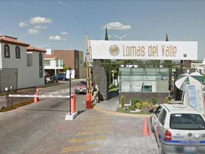 REMATO- Casa - Fraccionamiento Lomas del Valle