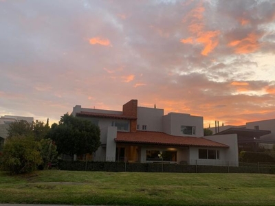 Residencia en Venta, El Campanario Querétaro