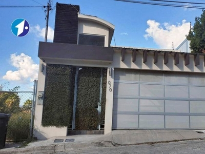 Se renta casa de 5 recámaras en fracc. Chapultepec, Tijuana
