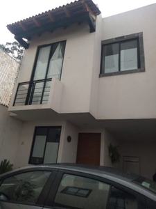 SE VENDE CASA EN LOMAS ESTRELLA IZTAPALAPA $3'900,000