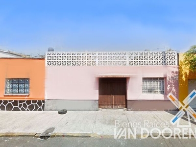 SE VENDE CASA EN VALLEJO